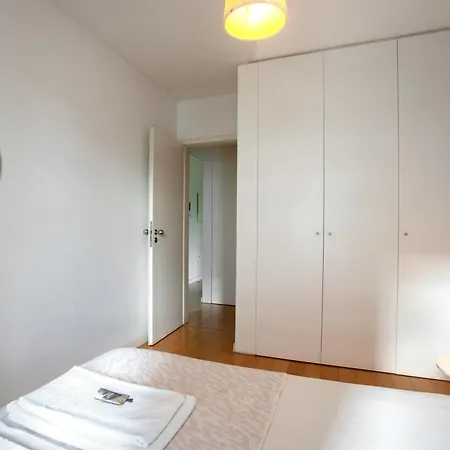 Apartment Modern 2-bedroom In Expo Lisbon
