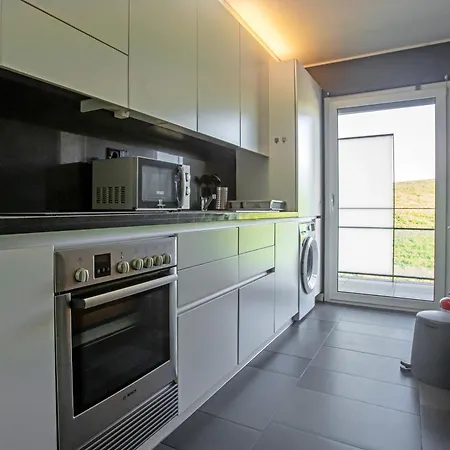 Modern 2-bedroom In Expo Appartement