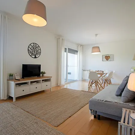 Apartment Modern 2-bedroom In Expo
