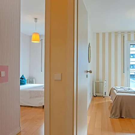 Modern 2-bedroom In Expo Apartment *